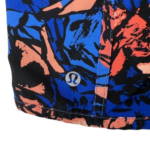 LULULEMON Tracker Short IV Size 6 Paint Storm Harbor Blue Multi - Picture 7 of 8